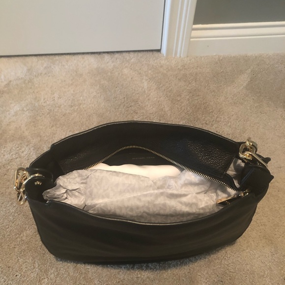 Michael Kors Handbag - Picture 4 of 7